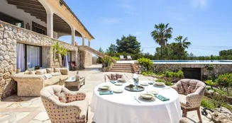 von_poll_real_estate_property_ES233744266_image_14