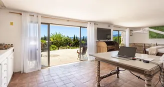 von_poll_real_estate_property_ES233744266_image_6