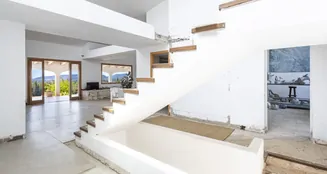 von_poll_real_estate_property_ES233744266_image_3