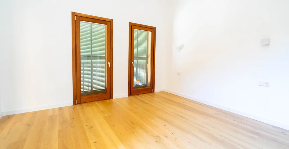 moderna-casa-de-pueblo-con-piscina-en-biniamar