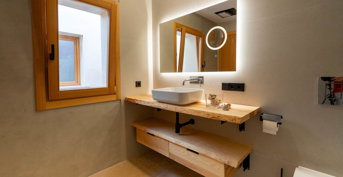 Moderna casa de pueblo con piscina, de reciente construcción, en Biniali-Sencelles