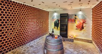 von_poll_real_estate_property_ES233744426_image_20