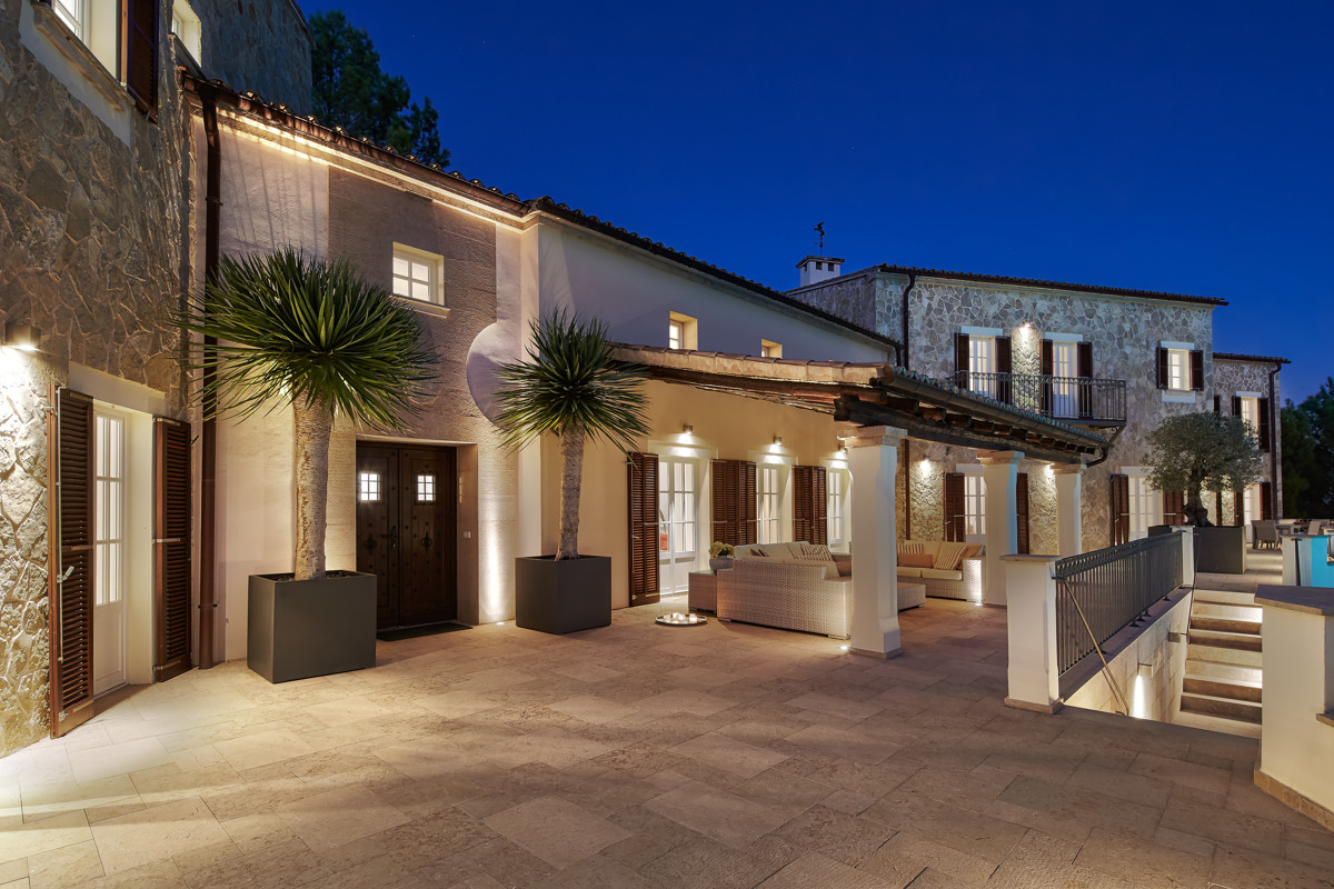 Espectacular finca de lujo con gran piscina y la casa de huéspedes entre Alaró y Santa María, Mallorca