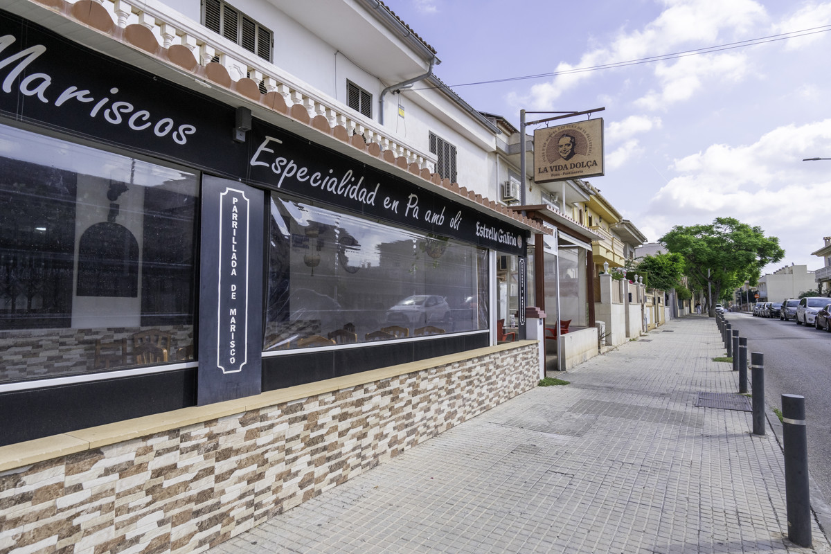 Restaurant- Bäckerei- Haus-Pool-Son Ferriol-6