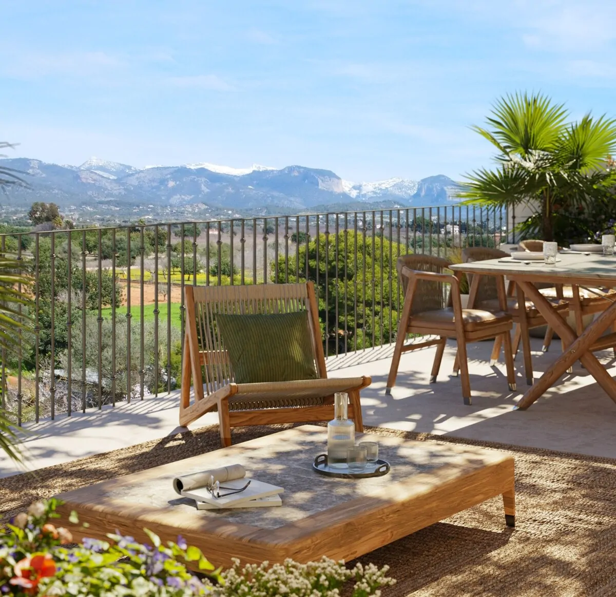 Ess- und Relaxbereich auf der Terrasse