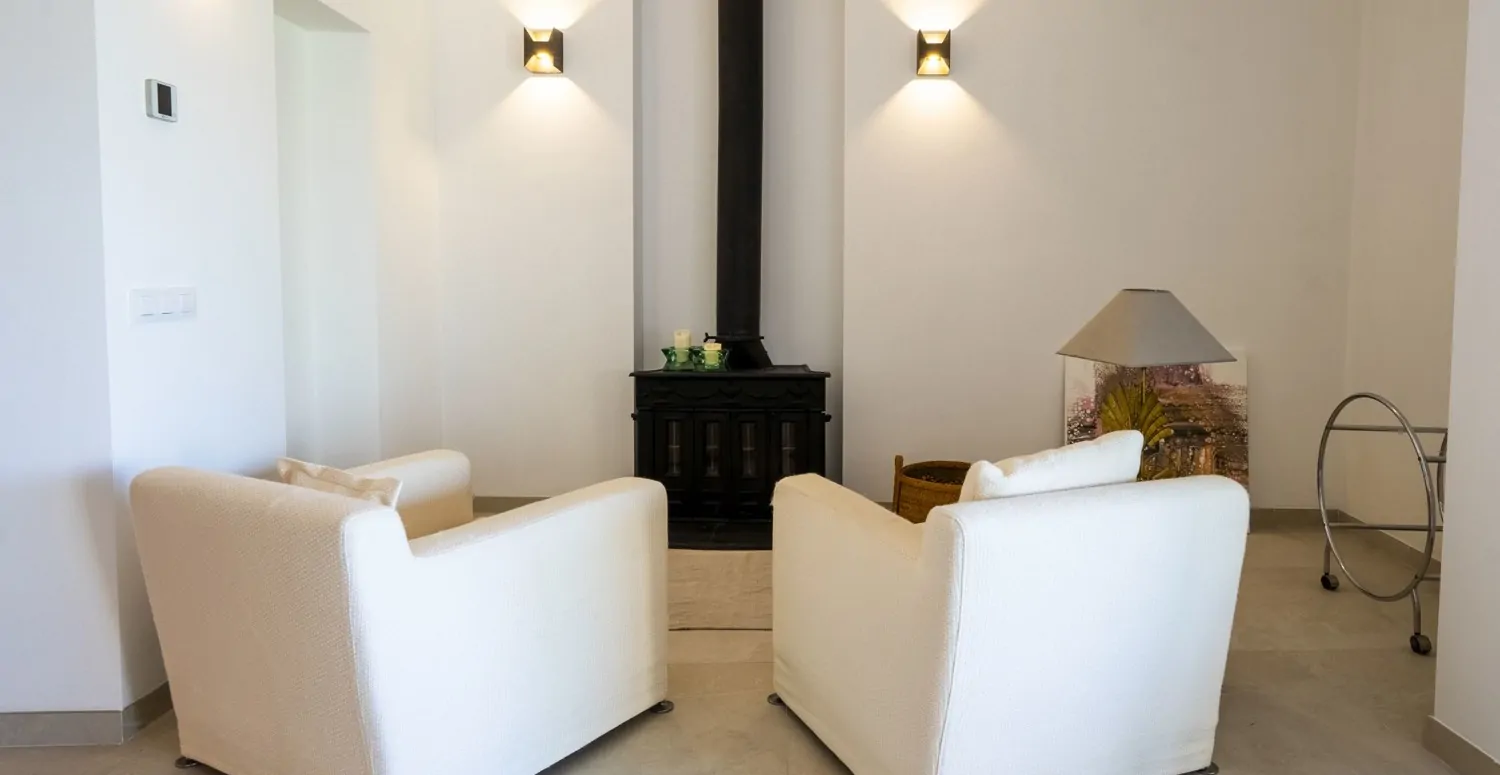 Casa-de-pueblo-Llubi