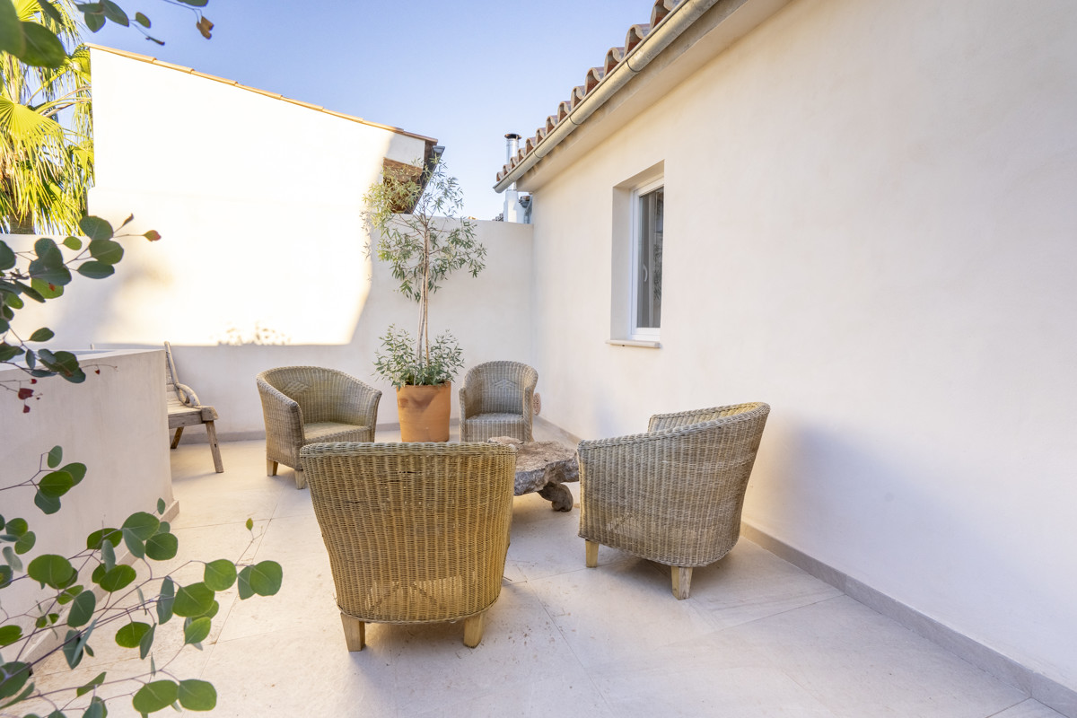Dorfhaus-Santa María-Pool-Renoviert-2