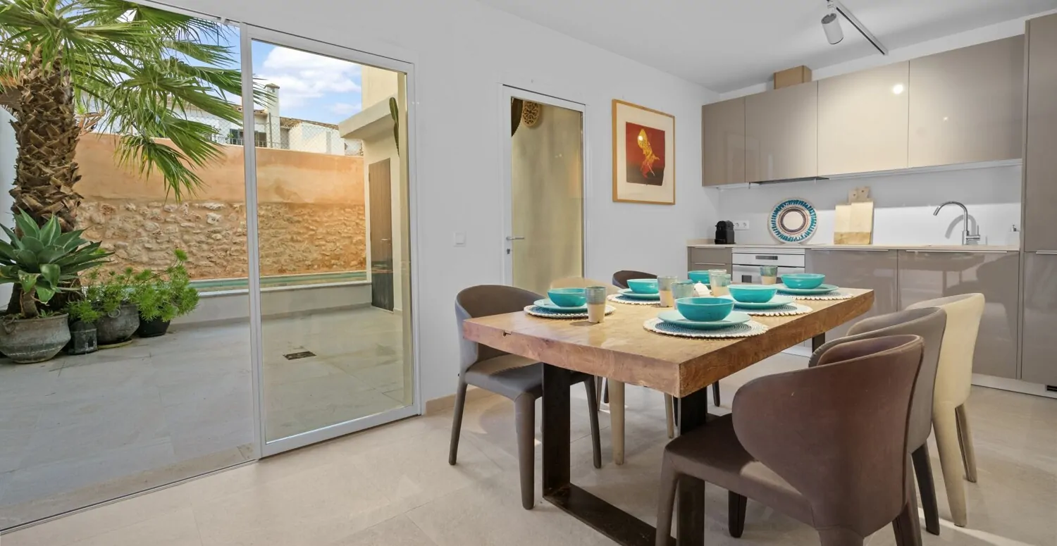 Village house in Santa Maria del Camí