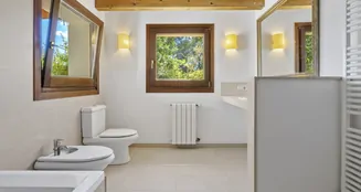 von_poll_real_estate_property_ES233744537_image_22