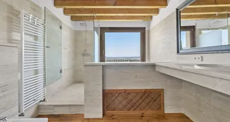 von_poll_real_estate_property_ES233744537_image_18