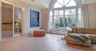 von_poll_real_estate_property_25391008_image_1