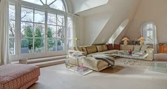 von_poll_real_estate_property_25391008_image_0