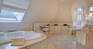 von_poll_real_estate_property_25391008_image_7