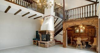 von_poll_real_estate_property_25391013_image_0