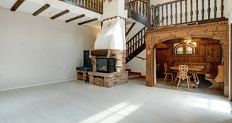 von_poll_real_estate_property_25391013_image_1