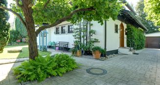 von_poll_real_estate_property_25391013_image_2
