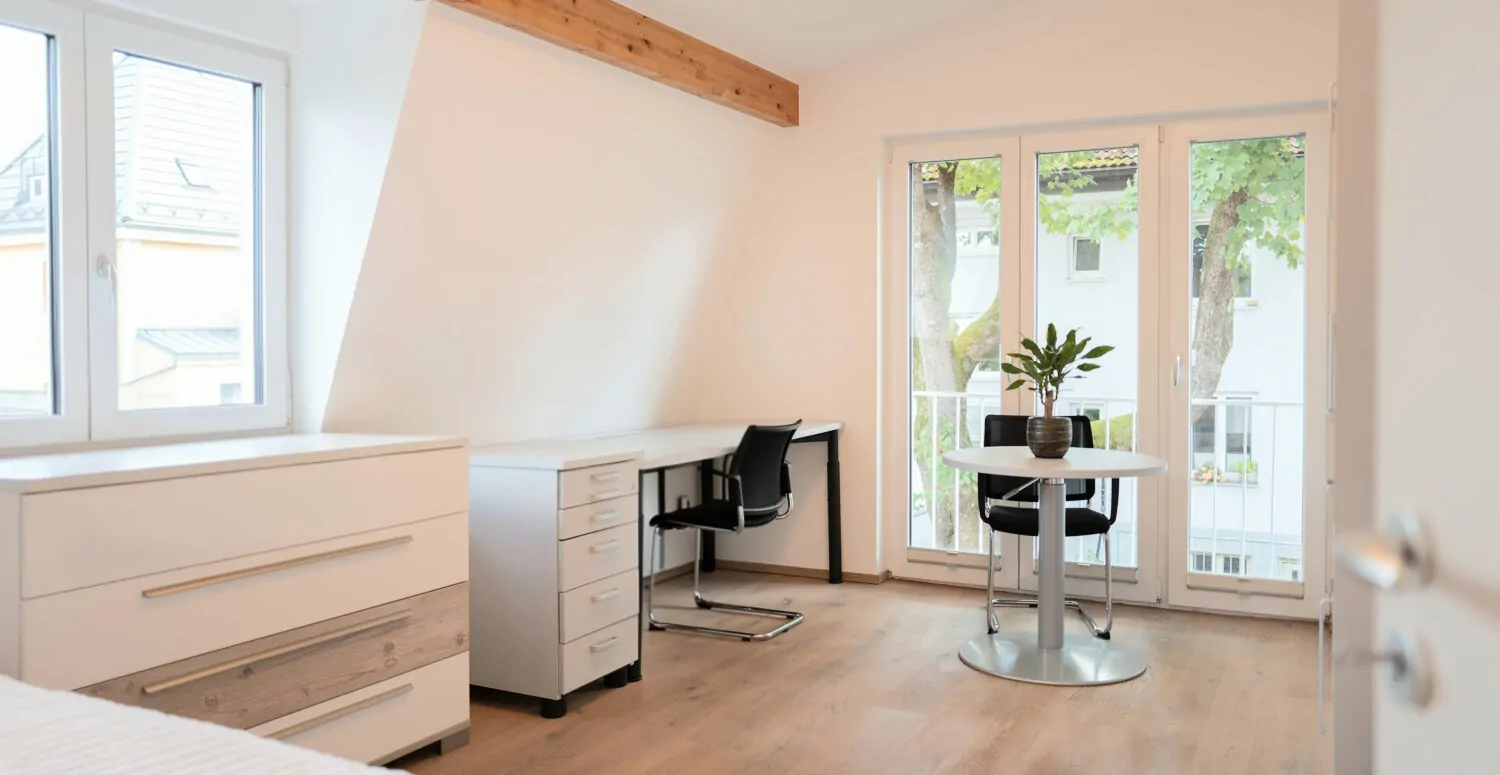 Arbeits-/Kinderzimmer