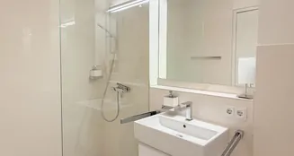 von_poll_real_estate_property_25391016_image_7