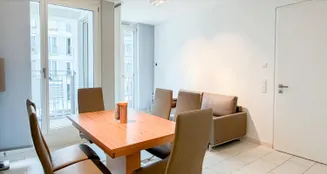 von_poll_real_estate_property_25391016_image_0