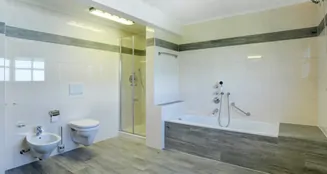 von_poll_real_estate_property_25391013_2_image_11