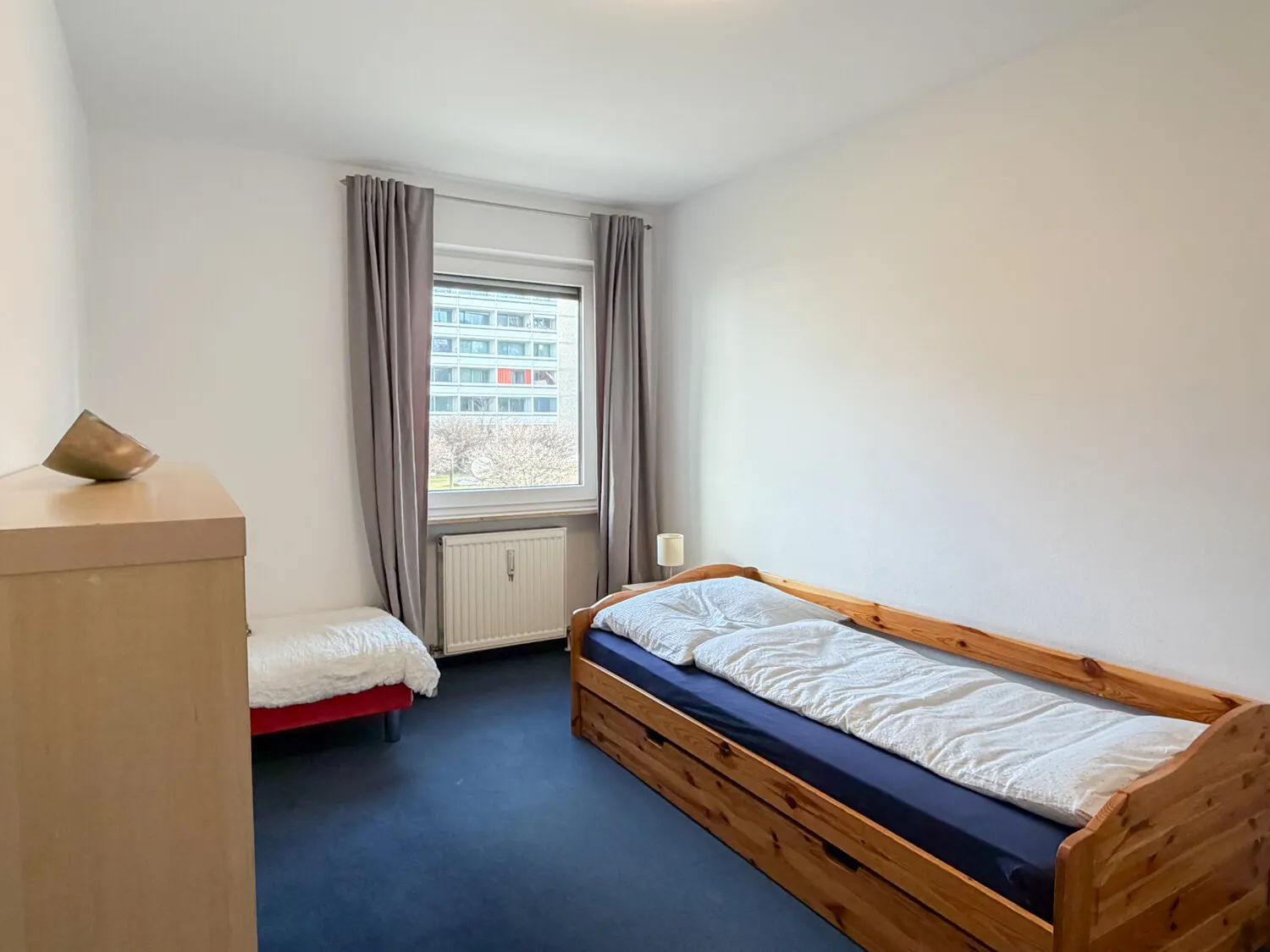 Kinder-/Arbeitszimmer