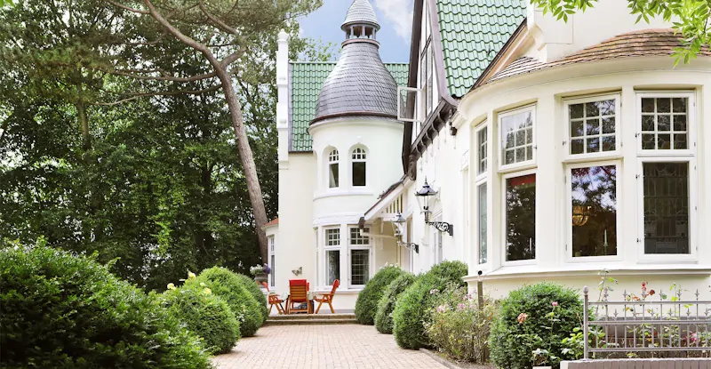 Zugang zum Schloss Axendorf