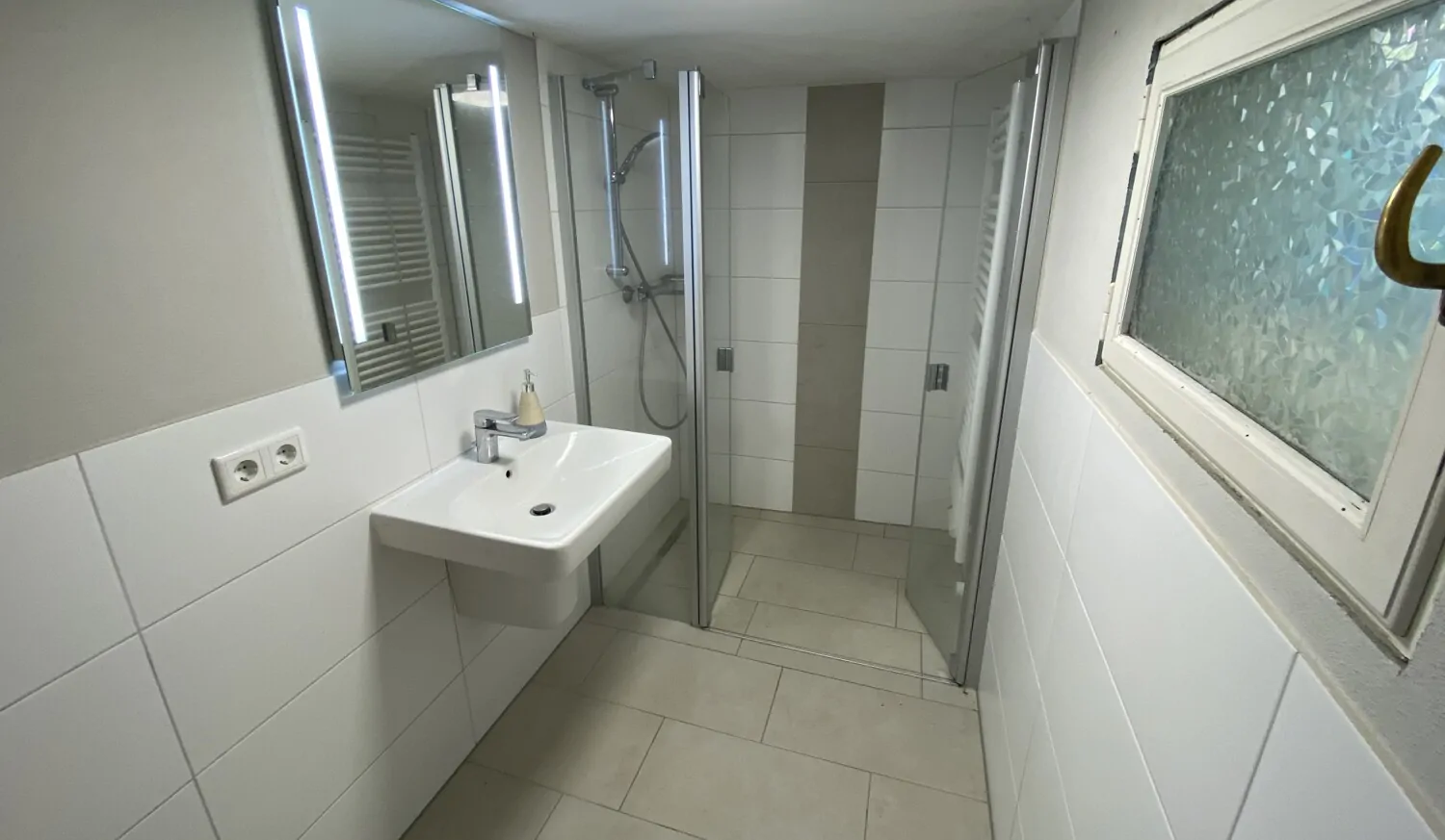 Duschbad mit Einlaufdusche