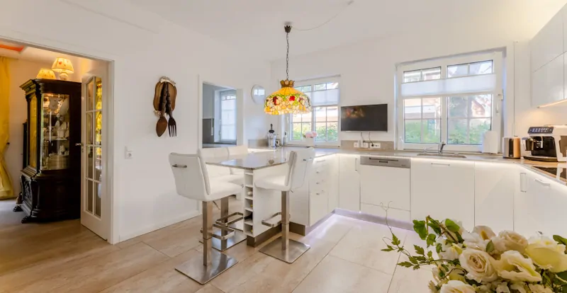 ... und Zugang zum Hauswirtschaftsraum