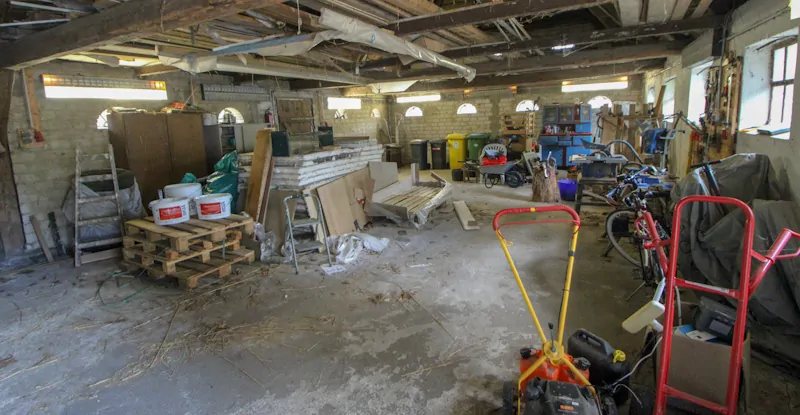 Stallgebäude 1. Teil der Ausbaureserve