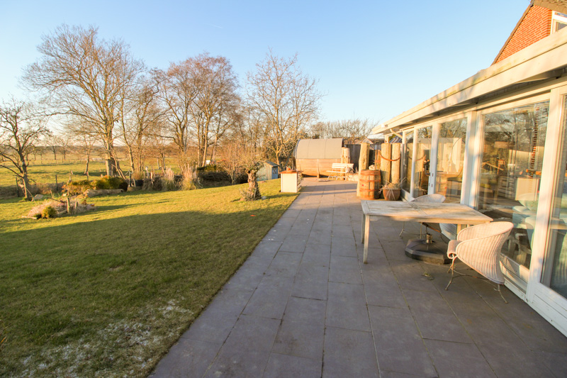 Terrasse vor dem Wintergarten