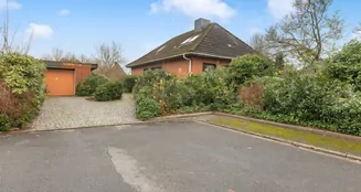 von_poll_real_estate_property_25404010_image_1