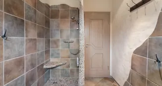 von_poll_real_estate_property_25404010_image_9