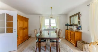 von_poll_real_estate_property_25404011_image_8