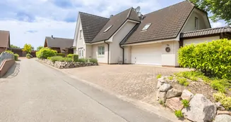 von_poll_real_estate_property_25404011_image_1