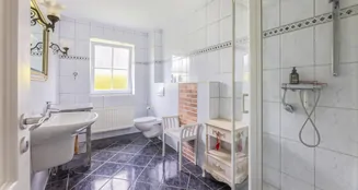 von_poll_real_estate_property_25404011_image_10