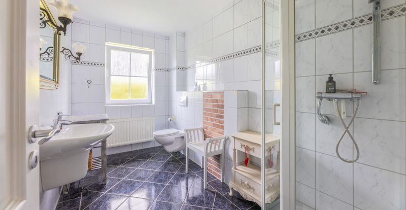 Duschbad im Erdgeschoss