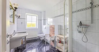 von_poll_real_estate_property_25404011_image_10