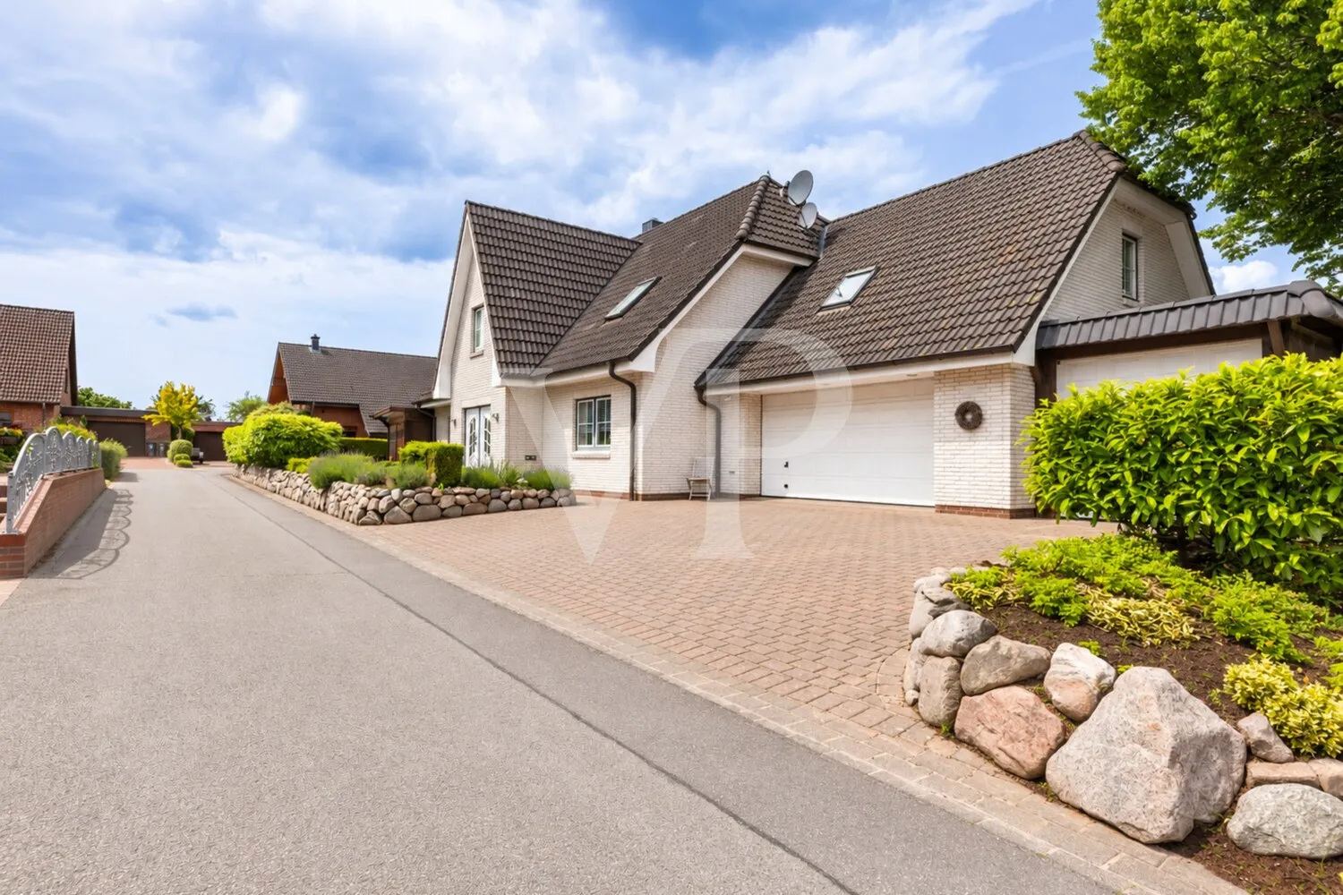 Zufahrt zum Haus in Sackgassenlage