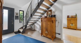 von_poll_real_estate_property_25266017_image_4