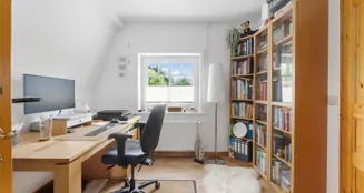 von_poll_real_estate_property_25266018_image_16