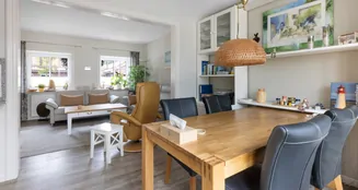 von_poll_real_estate_property_25266018_image_6