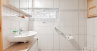 von_poll_real_estate_property_25266018_image_14