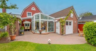 von_poll_real_estate_property_25266018_image_0