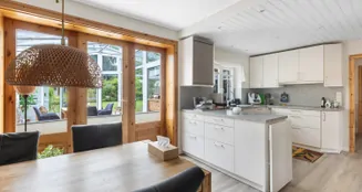 von_poll_real_estate_property_25266018_image_8