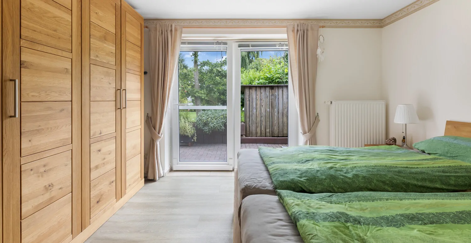 mit Zugang zum Garten