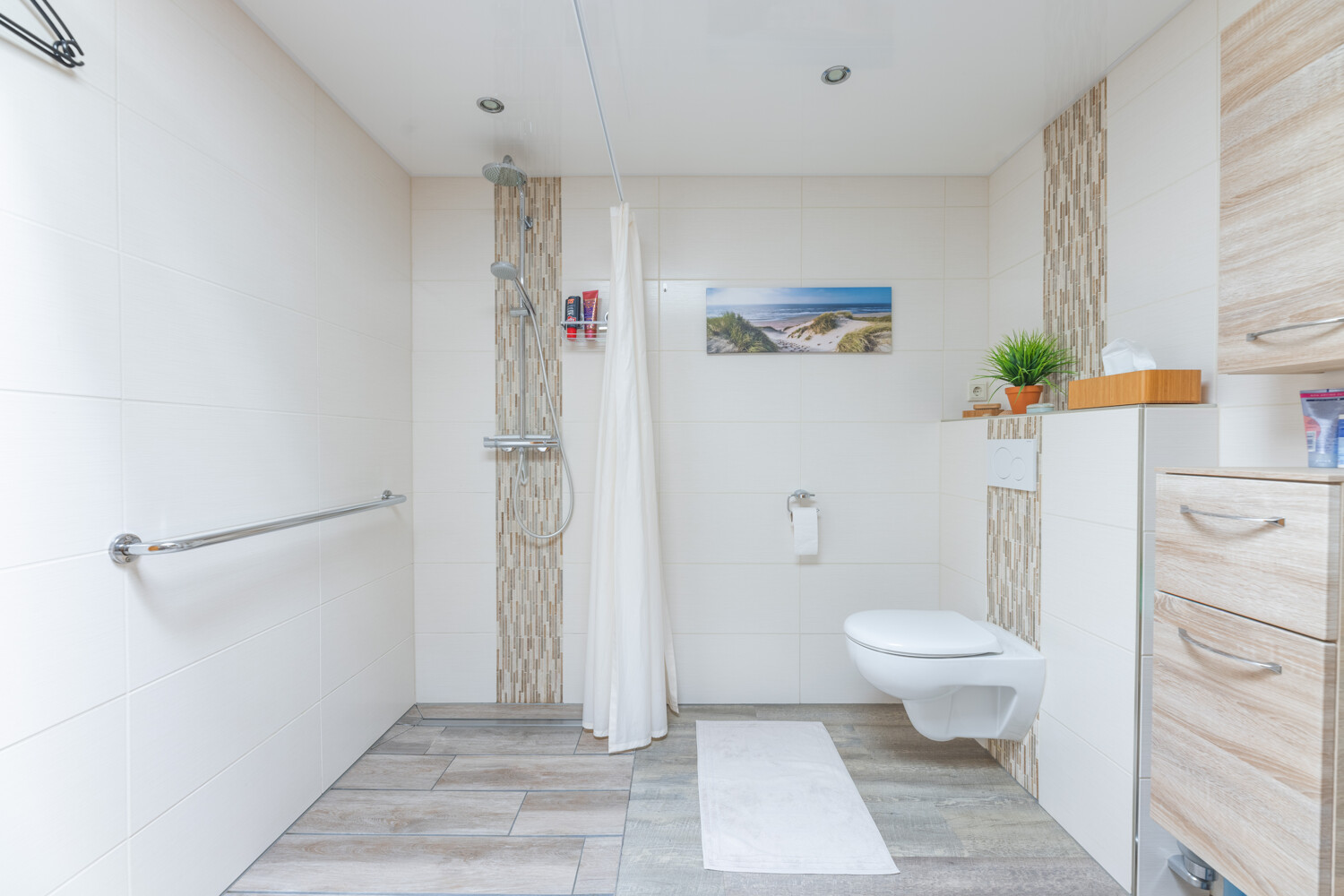 modernes Duschbad