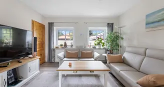 von_poll_real_estate_property_25266018_image_5