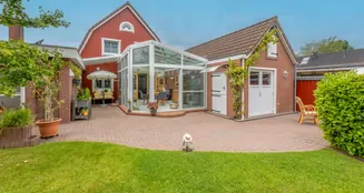 von_poll_real_estate_property_25266018_image_0