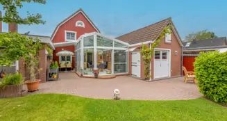 von_poll_real_estate_property_25266018_image_0