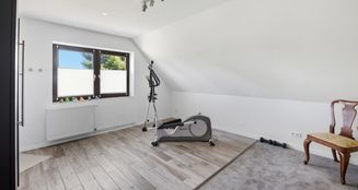 von_poll_real_estate_property_25266019_image_19